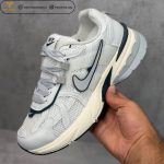 کفش مردانه نایک وی 2 کی ران Nike V2K Run اقتصادی طوسی سفید