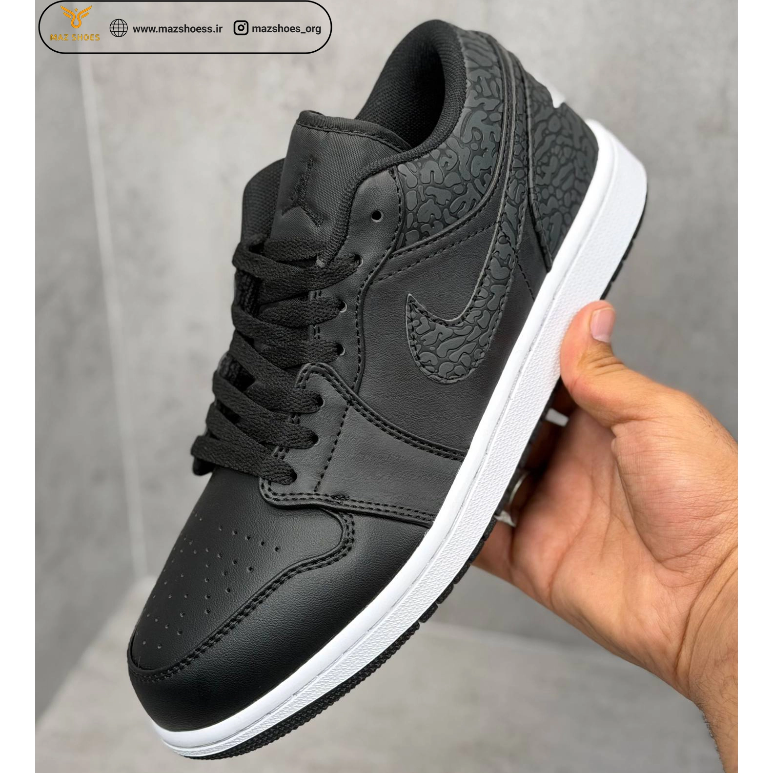 267 کفش مردانه و زنانه نایک ایر جردن وان مشکی Nike Air Jordan 1 - تصویر 1